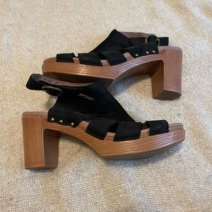 Dansko Demetra Sandals